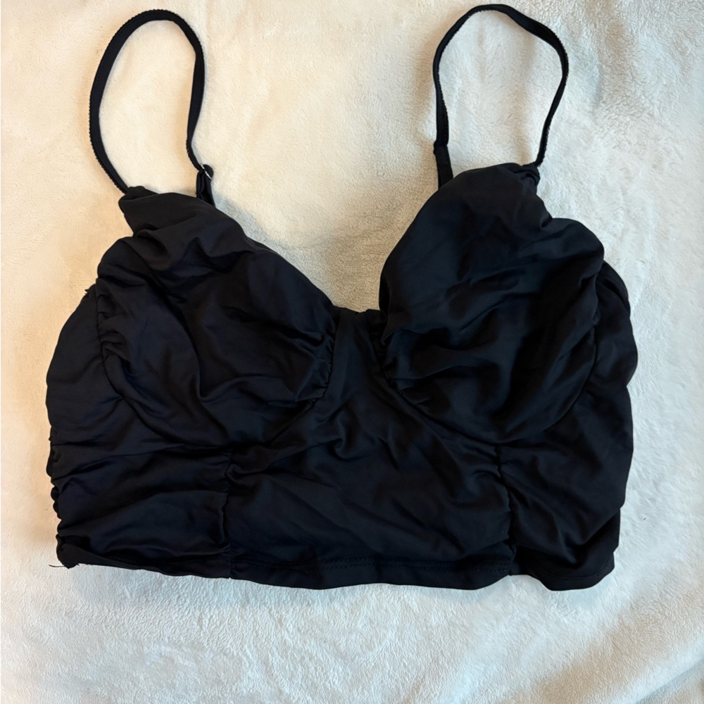Garage Black Crop Top